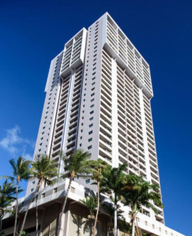 Private One Bedroom Condo, With Corporate Rental Car Savings Code Included, Free Onsite Parking Honolulu Exterior photo